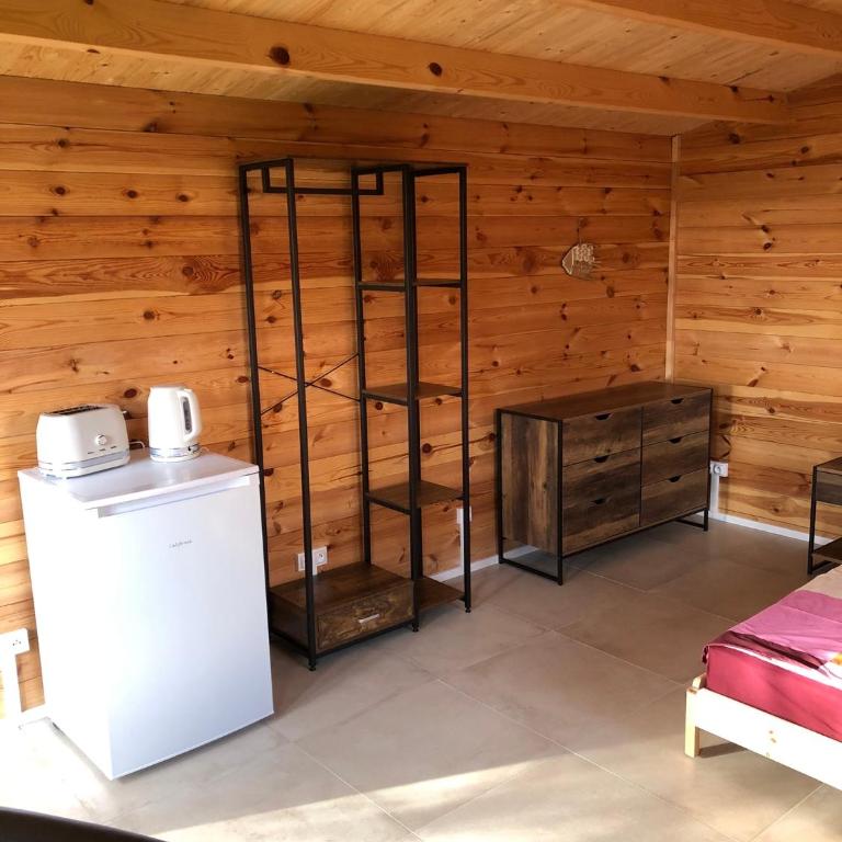 Chambre 3 - Chambre Double ou Lits Jumeaux Deluxe – Vue sur Jardin - 3