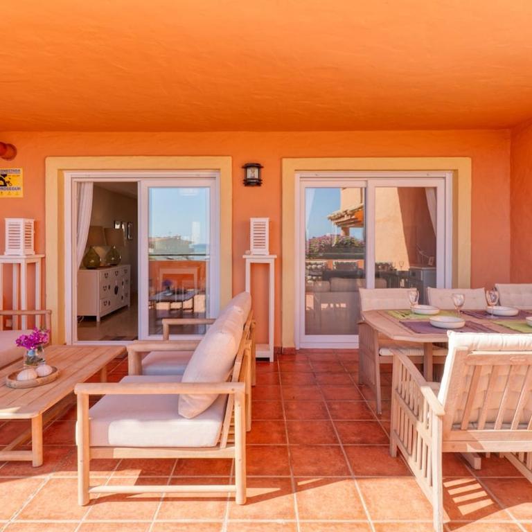 Beachfront 3BR Townhouse with pool in Estepona - Apartamento de 3 dormitorios - 11