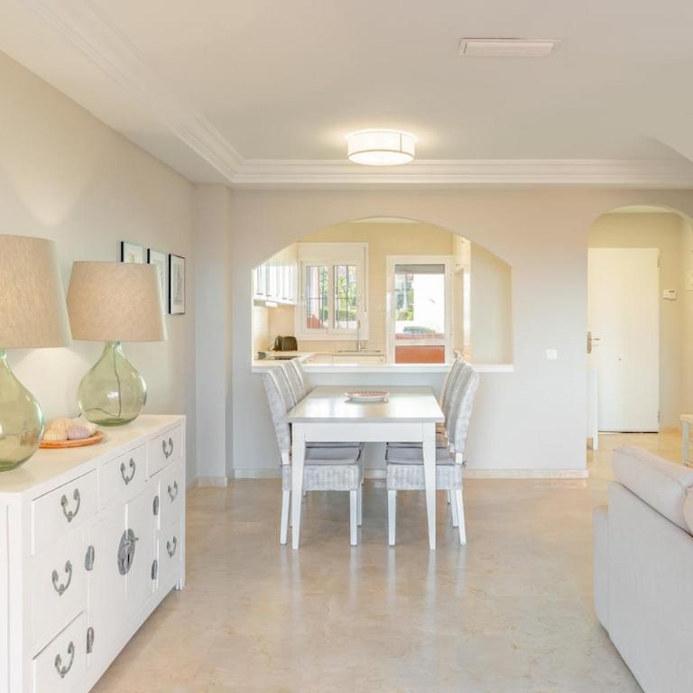 Beachfront 3BR Townhouse with pool in Estepona - Apartamento de 3 dormitorios - 13