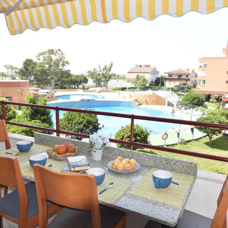 RNET - 600 Tramuntana 01-17 - Two-Bedroom Apartment - 2