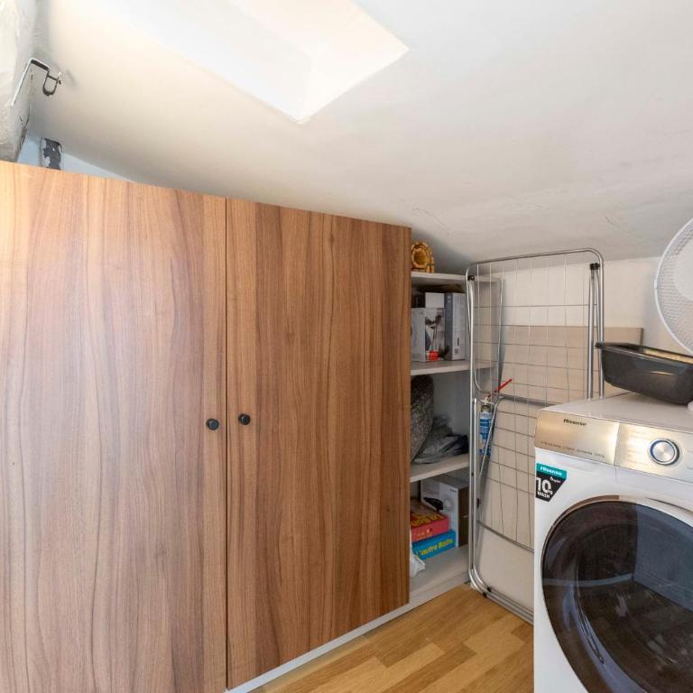 Vauban Stylish 1-Bedroom Apartment in Antibes City Center with AC - Apartment - 14