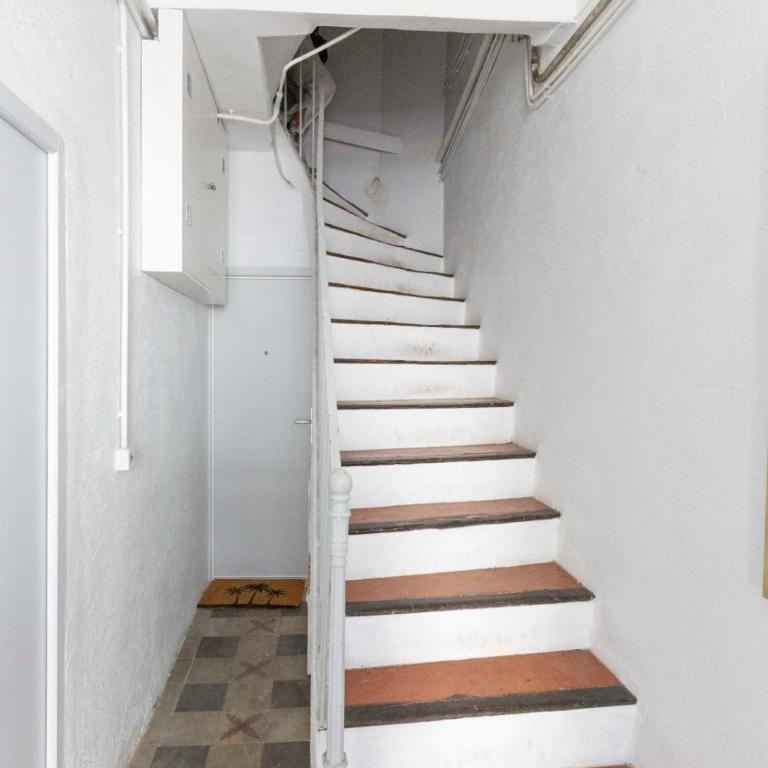 Vauban Stylish 1-Bedroom Apartment in Antibes City Center with AC - Apartment - 19