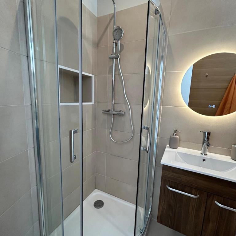 Central studio and sun terrace - Appartement 1 Chambre - 5