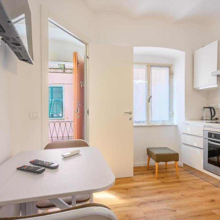 EliEli - Appartamento con 3 Camere da Letto - 12