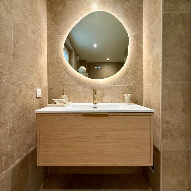 Grimaud 2 chambres Jacuzzi terrasse - Apartment mit 1 Schlafzimmer - 9