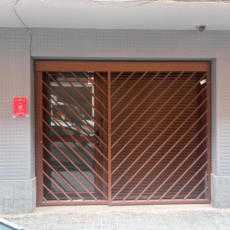 Casa Pedro Cabanes - Three-Bedroom Apartment - 22