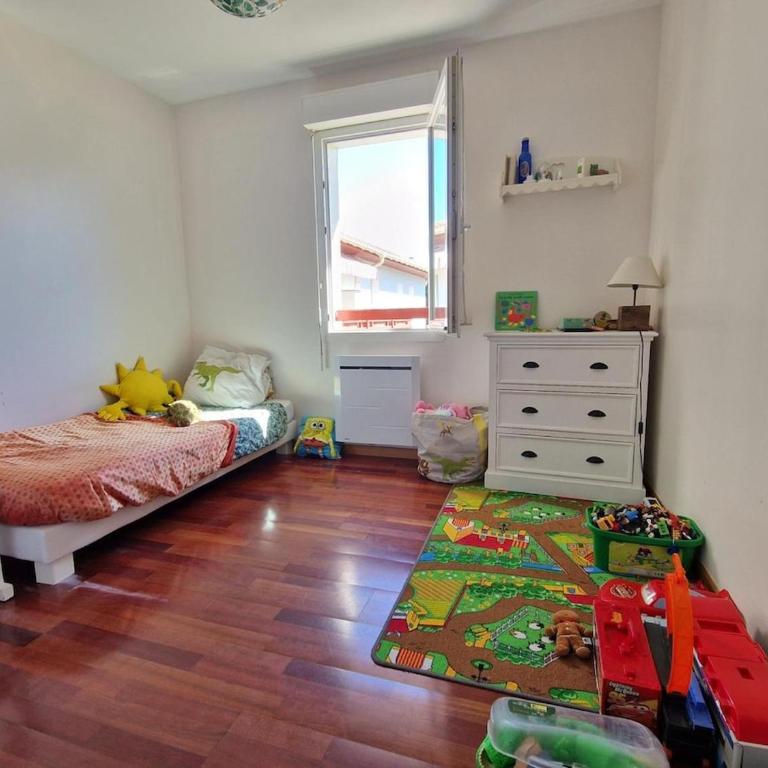 Appartement vue Rhune - Piscine - Appartement 2 Chambres - 11