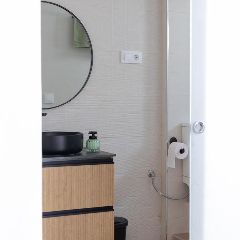 Casa Lima - spacious souterrain studio close to the beach - excellent for workcation - Apartamento de 1 dormitorio - 17