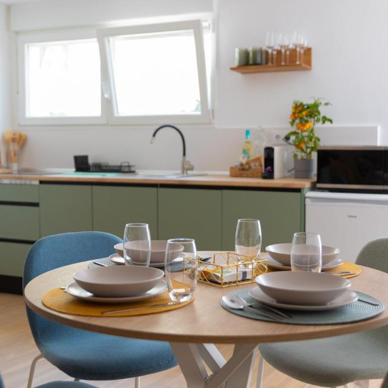Casa Lima - spacious souterrain studio close to the beach - excellent for workcation - Apartamento de 1 dormitorio - 10