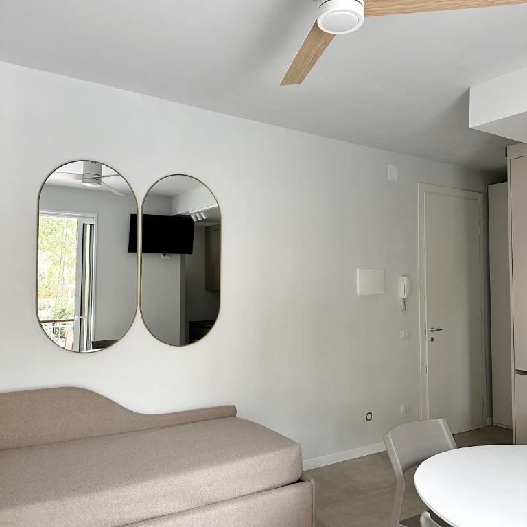 Lignano Pineta Apartment with pool - One-Bedroom Apartment with Terrace - 12