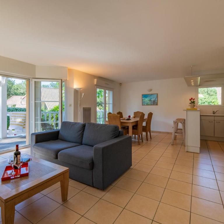 Résidence Lagrange Vacances Villas Eden Club - Four-Bedroom Villa (8 Adults) - 24