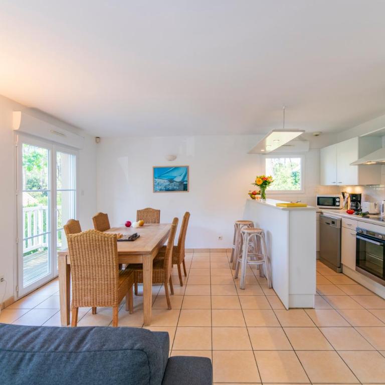 Résidence Lagrange Vacances Villas Eden Club - Three-Bedroom Villa (6 Adults) - 12