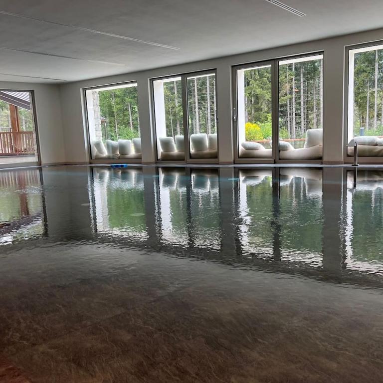 Suite 6 posti Corbet - Piscina -Spa - gym-giardino - Appartamento con 2 Camere da Letto - 7