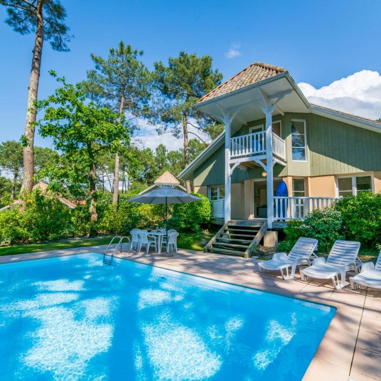 Résidence Lagrange Vacances Villas Eden Club - Three-Bedroom Villa (6 Adults) - 1