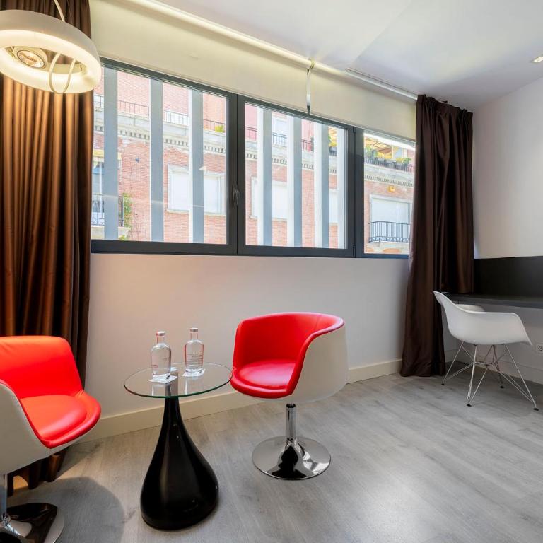 Eurostars Central - Double or Twin Room - 9