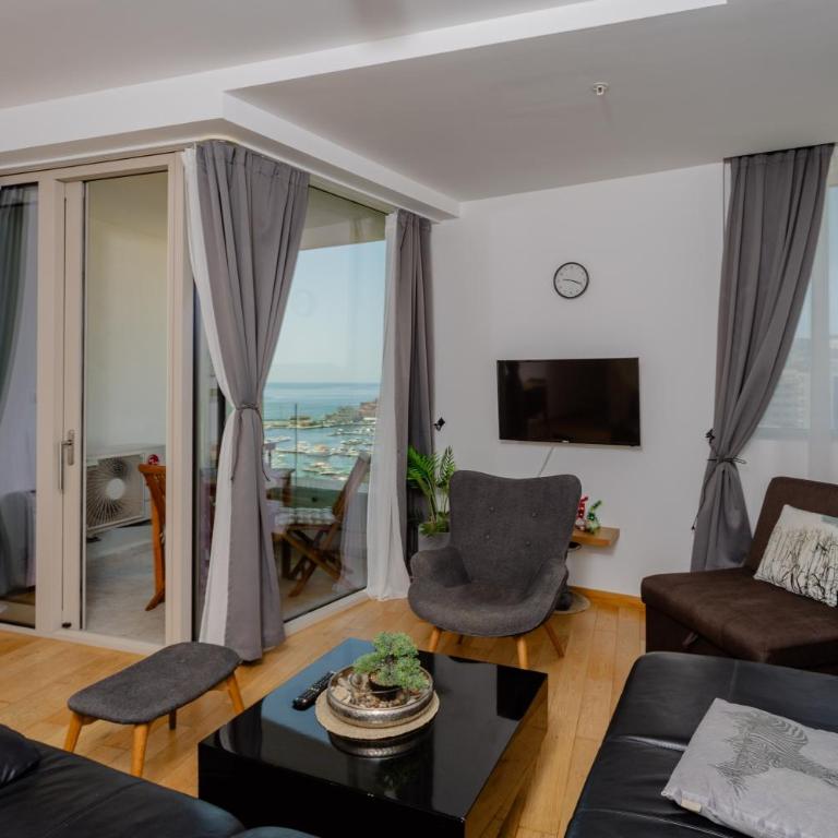 City Apartments 2 - King Room - 20