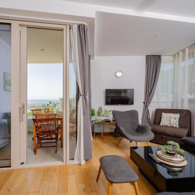 City Apartments 2 - King Room - 18