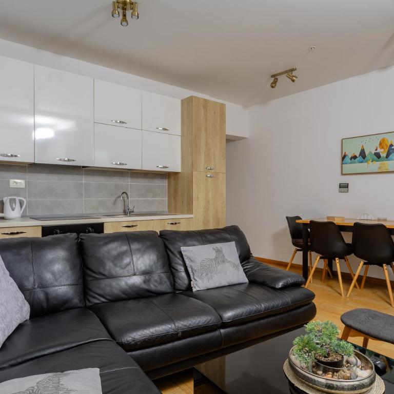 City Apartments 2 - King Room - 1