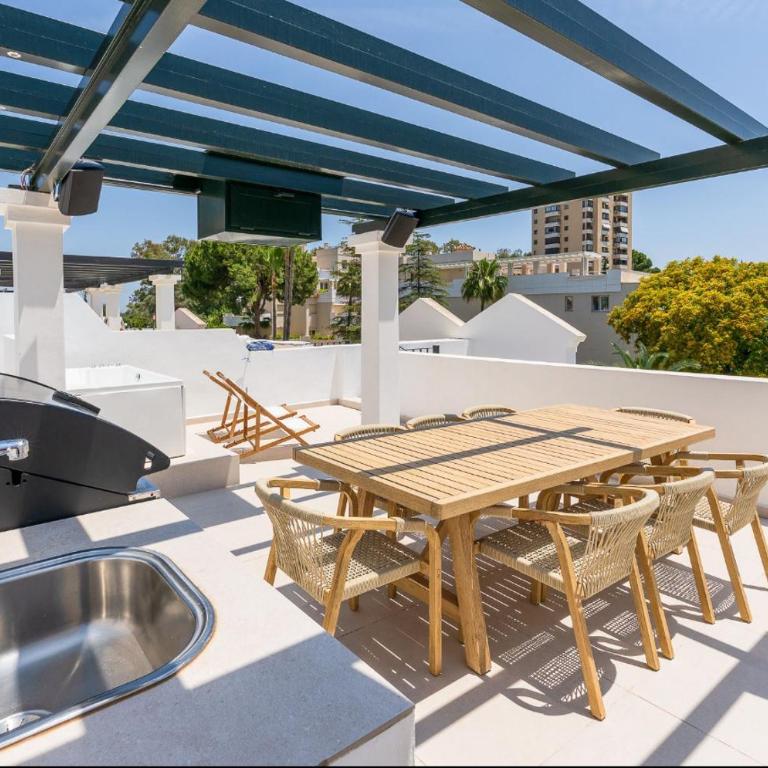 Triplex en Aloha Gardens, 4 habitaciones - Apartamento - 22