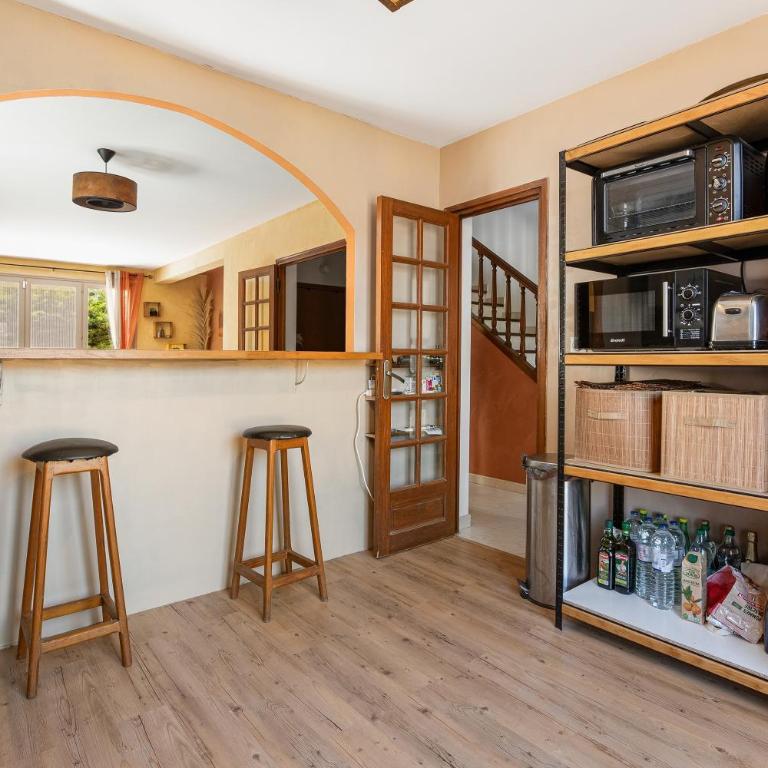 La Maison Ensoleillée - Avec jardin et terrasse - Maison 3 Chambres - 2
