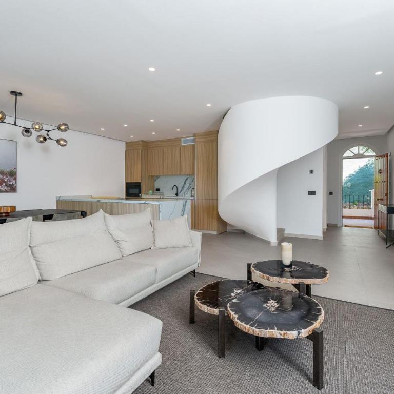 Triplex en Aloha Gardens, 4 habitaciones - Apartamento - 7