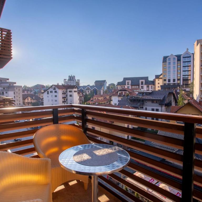 Kalman SPA&GYM - Apartman sa Pogledom na Grad - 4