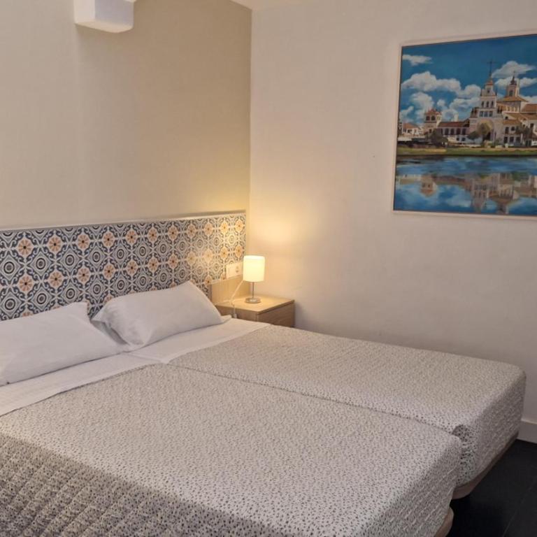 Hostal San Vicente II - Habitación Doble Económica - 1 o 2 camas - 5