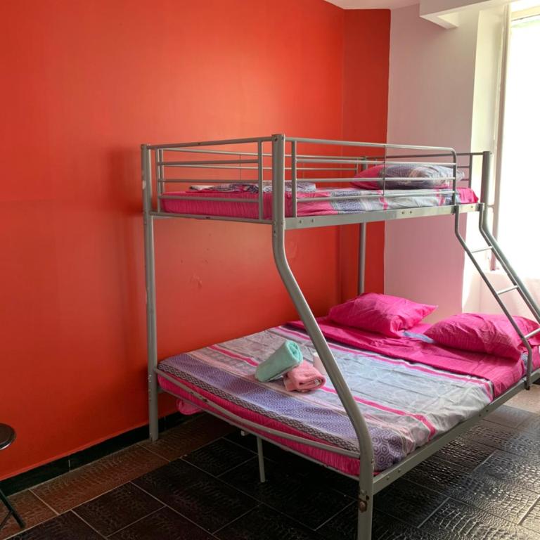 Hôtel Le Capitol - Triple Room with City View - 2