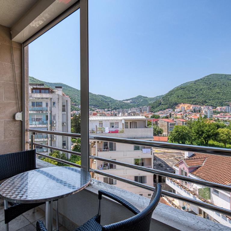 Studio apartment in the centre of Budva - Apartman sa 1 Spavaćom Sobom - 5