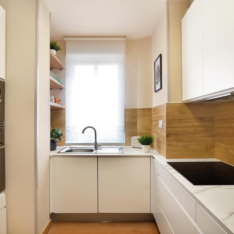 Bonito, confortable y equipado apartamento céntrico - Apartamento de 3 dormitorios - 5