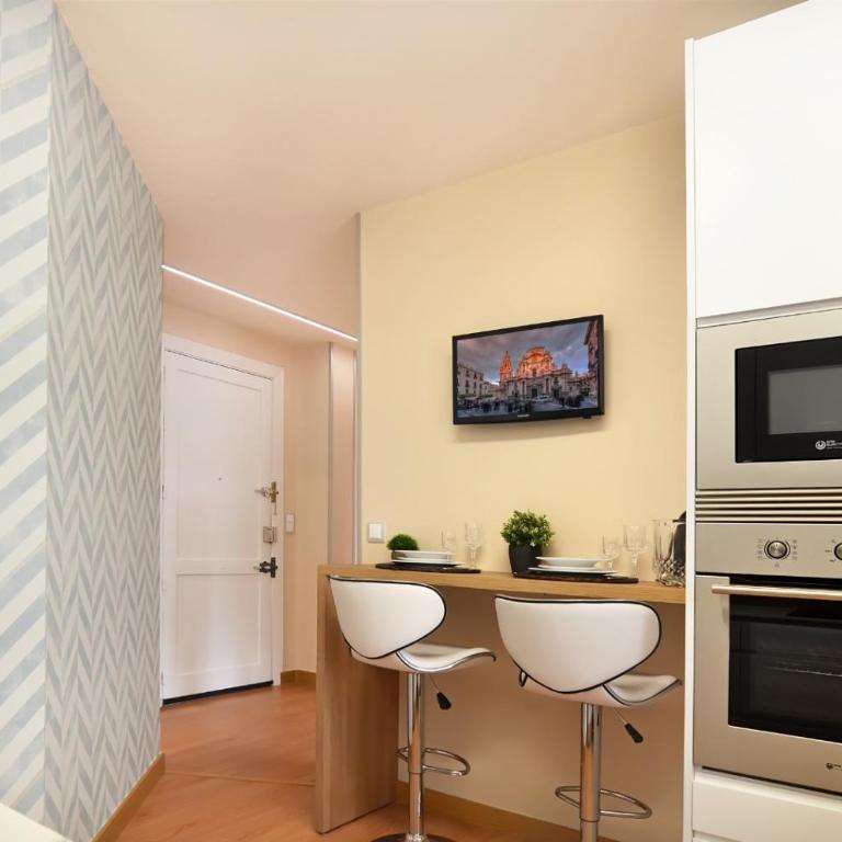 Bonito, confortable y equipado apartamento céntrico - Apartamento de 3 dormitorios - 24