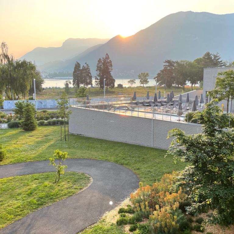 L'Estrade 4 - Appartement 2 bedrooms with the view lake & garage - Apartment - 23