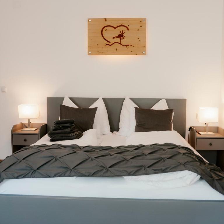 CLAUS RESCH APPARTEMENTS - E-Bike, Wandern, Minigolf, Familie, Urlaub an der Weinstraße - Grande Chambre Double - 26