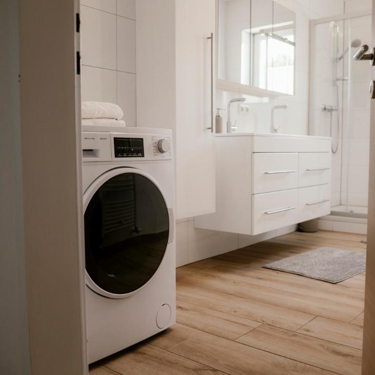 CLAUS RESCH APPARTEMENTS - E-Bike, Wandern, Minigolf, Familie, Urlaub an der Weinstraße - Grande Chambre Double - 19