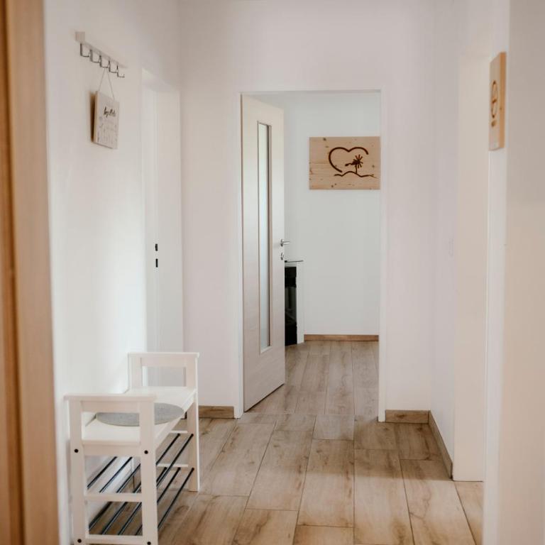 CLAUS RESCH APPARTEMENTS - E-Bike, Wandern, Minigolf, Familie, Urlaub an der Weinstraße - Grande Chambre Double - 20