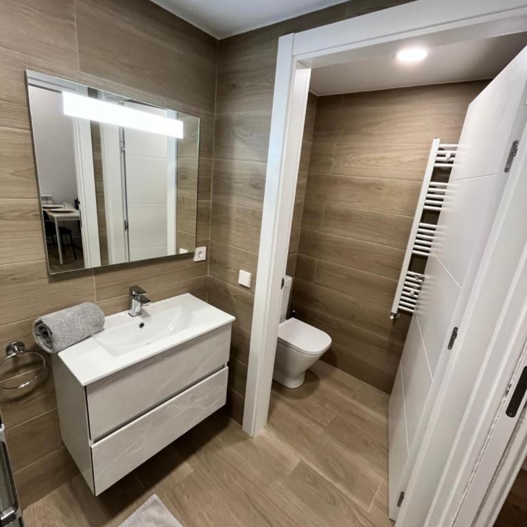 Josemaenea 2 - One-Bedroom Apartment - 10