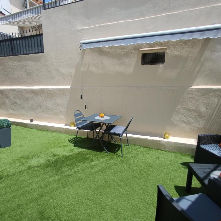 Coquet 2 pièces entièrement rénové et climatisé - Appartement 1 Chambre - 16
