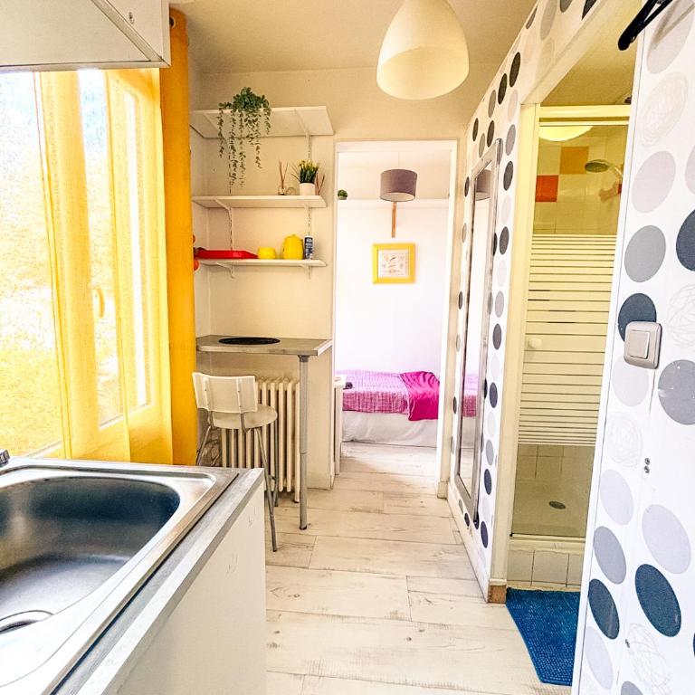 La ContrEscarpe - Studios de DEPANNAGE - Secteur GARE CENTRE - Budget Single Room - 10