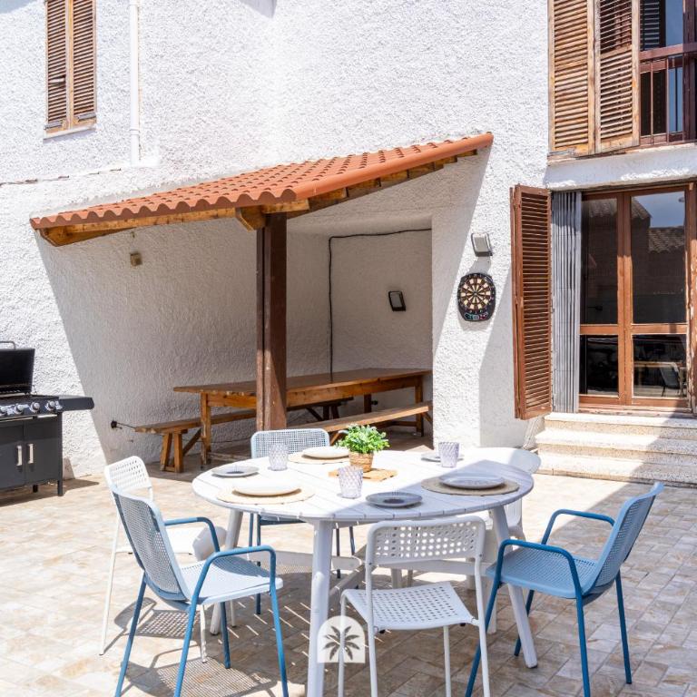 Mediterranean Way - Apartamento privado en villa compartida con piscina - Apartamento de 3 dormitorios - 9