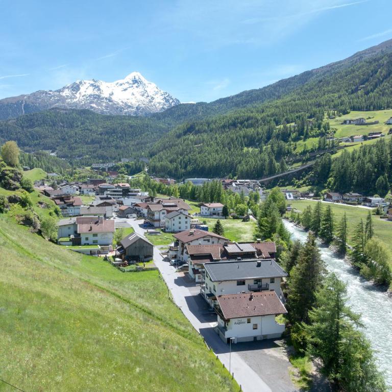 Haus Bergliebe - Two-Bedroom Apartment with Mountain View - 7