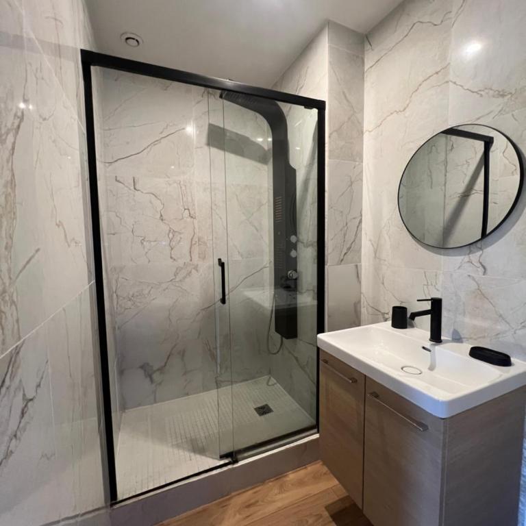 Appartement au pied des remparts - One-Bedroom Apartment - 12