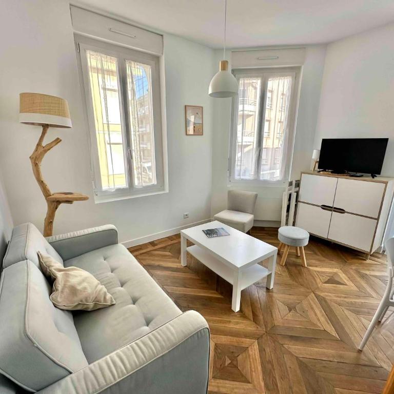 JUSANT - Appartement 5 pers avec Balcon Aperçu Mer à 100 m de la plage - Apartment - 12