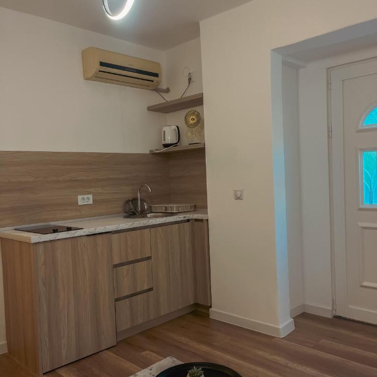 Casa Nita - Apartman sa Pogledom na Vrt - 2