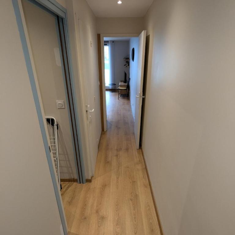 Studio au rez-de-chaussée accès direct jardin - Appartement 1 Chambre - 8