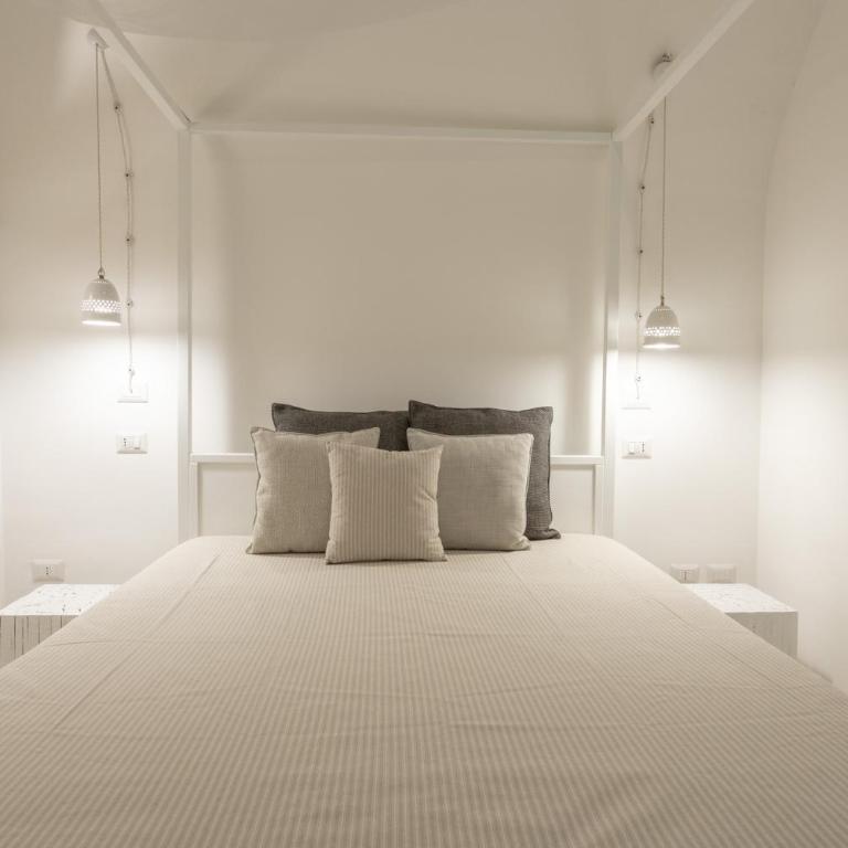 Palmieri Luxury Rooms - Camera Tripla - 13