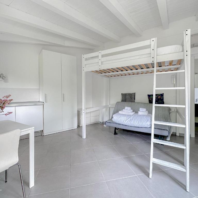 Villa Corelli - Parking and Exclusive garden - Villa con 4 Camere da Letto - 52
