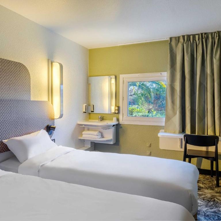 B&B HOTEL Cannes Mouans Sartoux - Chambre Lits Jumeaux - 7
