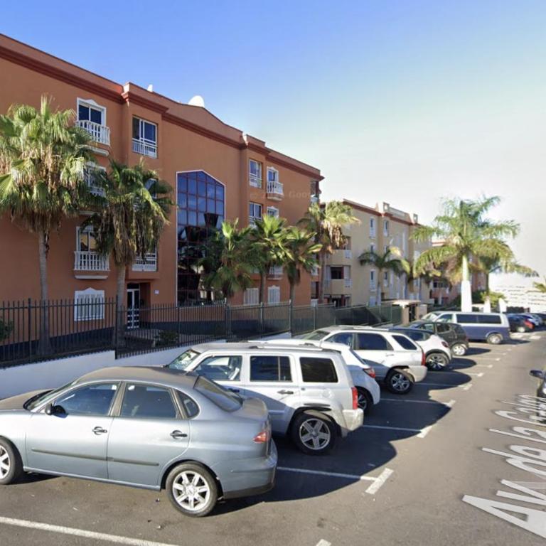 Apartment with Heated Pool in Callao Salvaje - Apartamento de 2 dormitorios - 40