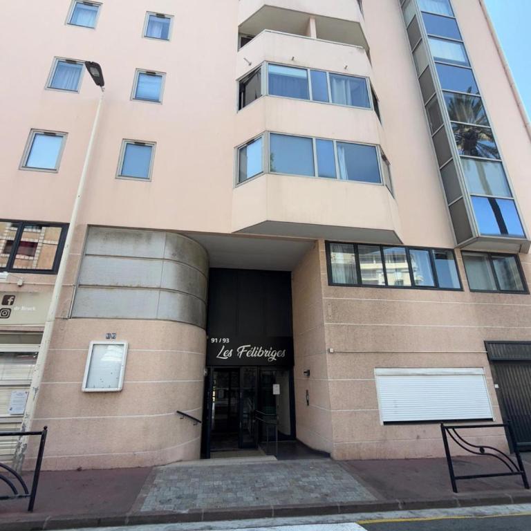 CANNES Palazzio - Appartement 1 Chambre - Vue sur Piscine - 1