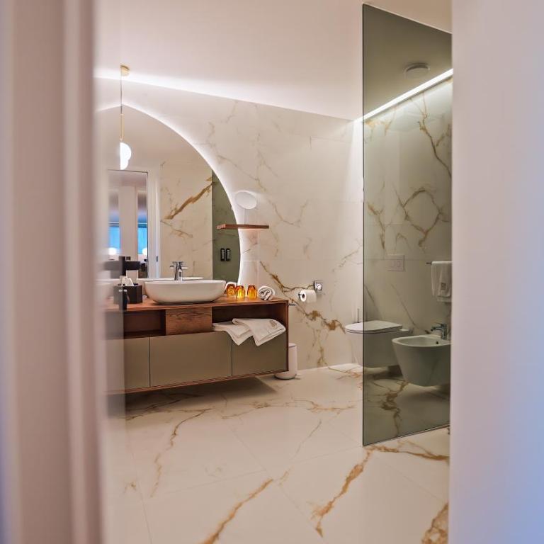 Enjoy Dolomites Apartment - Appartamento con 2 Camere da Letto e con Vista - 17